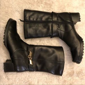 Stuart Weizmann Black Leather Booties